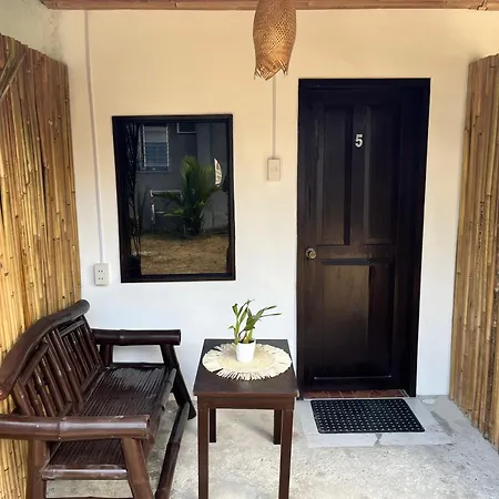Trisha Guesthouse San Vicente  Exterior photo