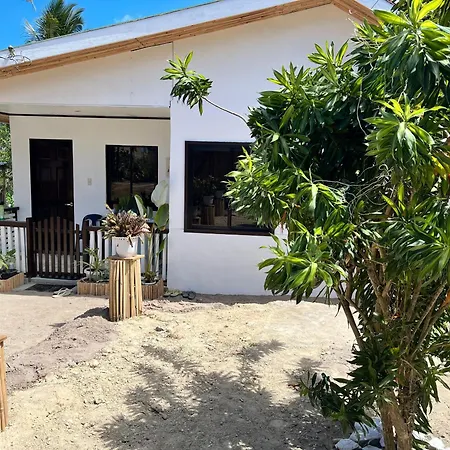 Trisha Guesthouse San Vicente  Exterior photo