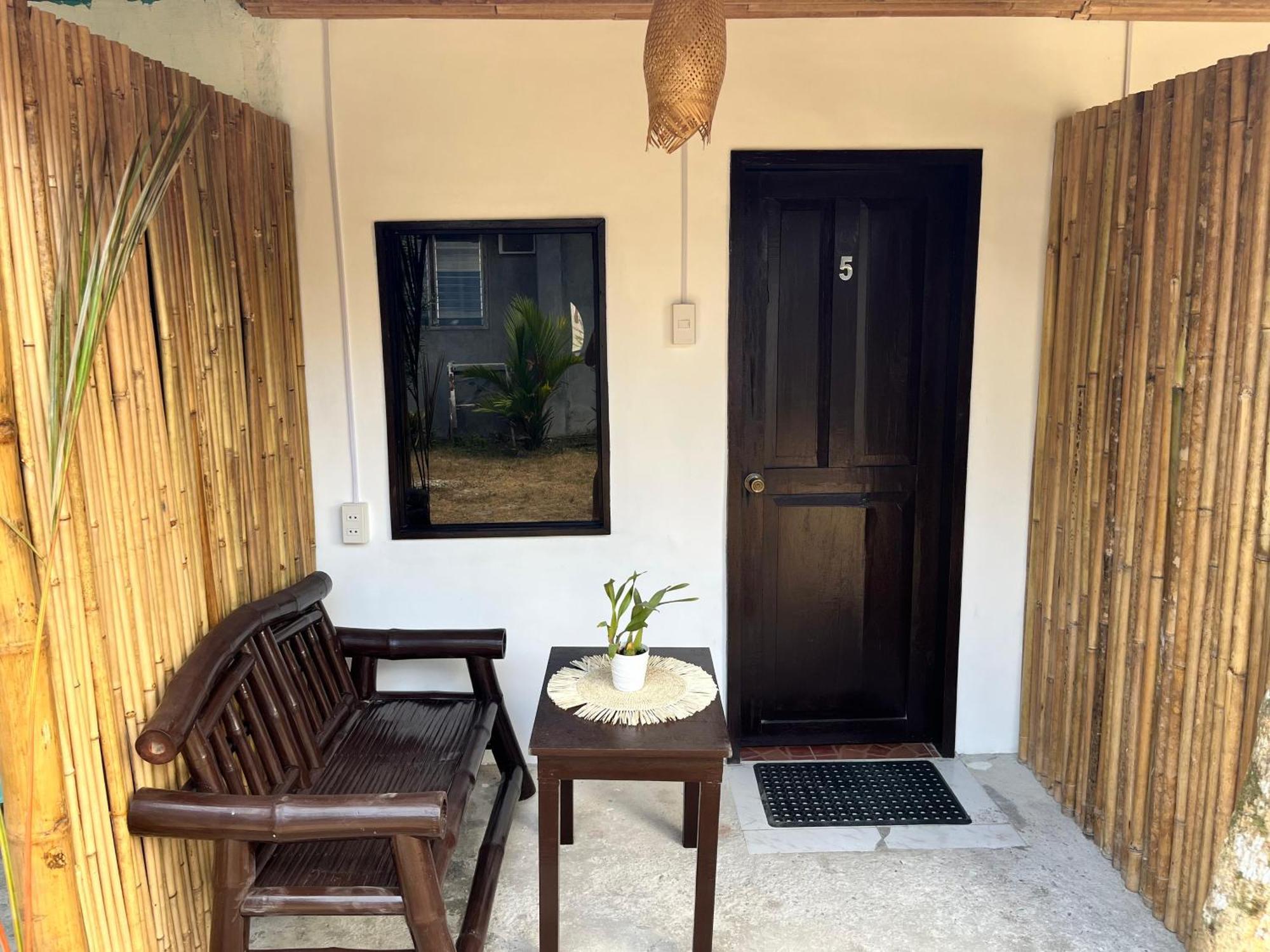 Guest house Trisha *