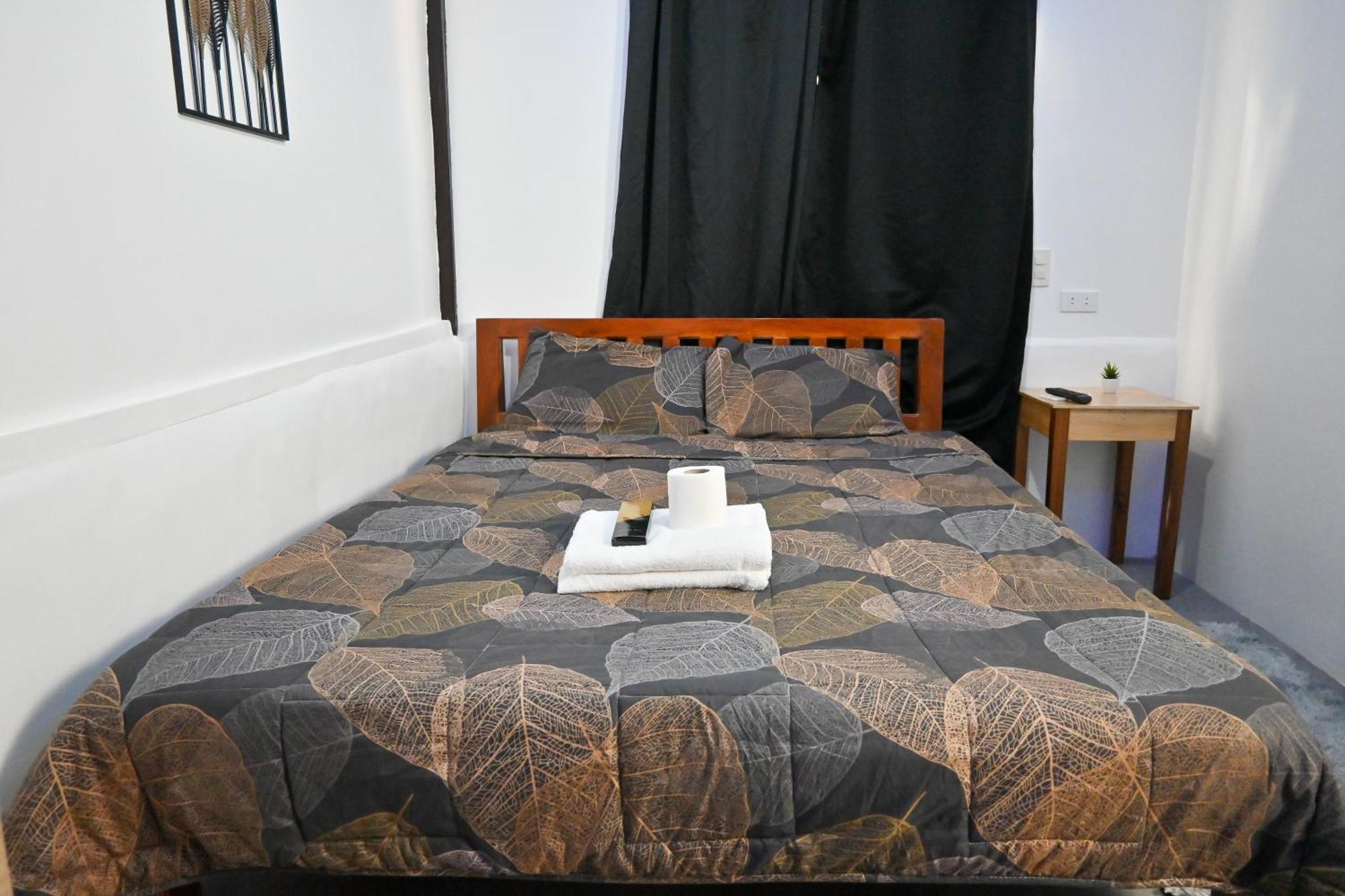 Trisha Guest house *